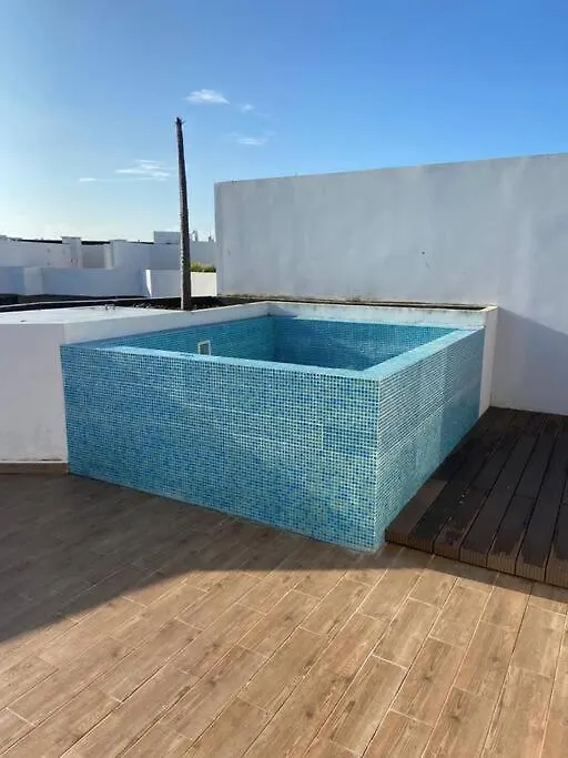 Luxury Condo, 2Br Ph, 3Ba, Private Rooftop, Sauna 신데 델 카르멘 0*,